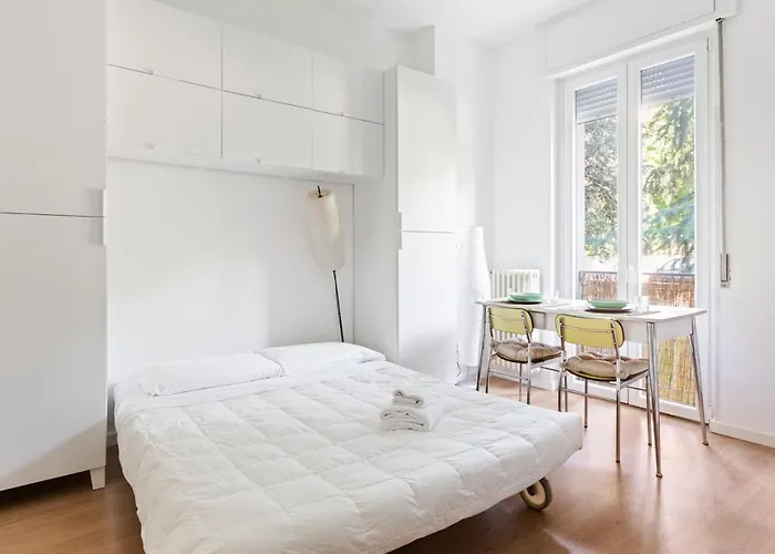 Milano Famagosta Cosy Studio